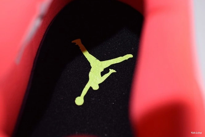 Reps TBK NRG 4 AQ9128-600 Jordan Punch